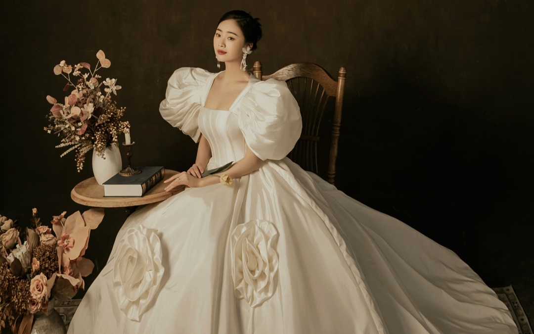 唯伊|复古婚纱照这样拍太有看点了