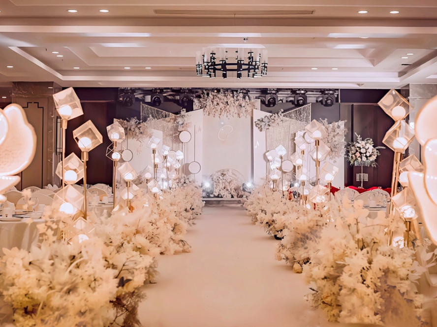 精致小厅主题婚礼布置《如初》