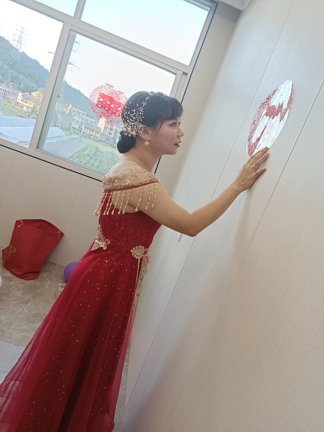 半跟妆新娘彩妆造型，温婉，自然