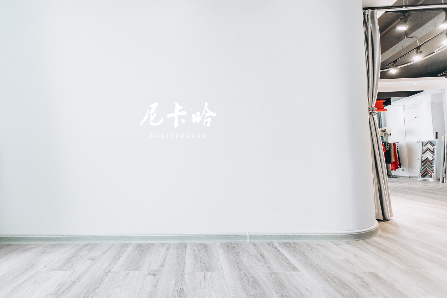 尼卡哈婚纱摄影