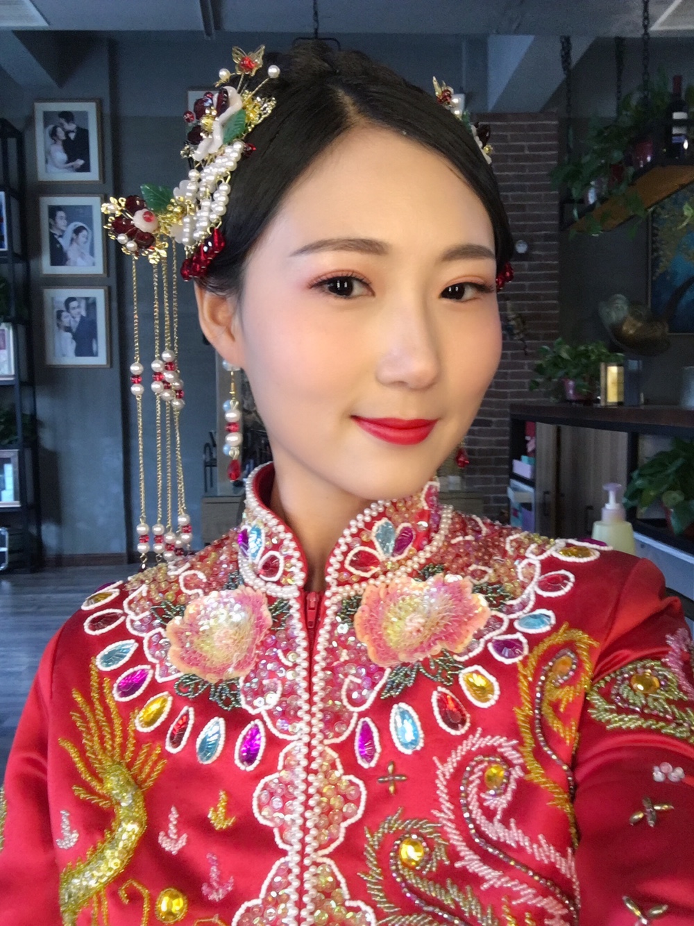 婚纱照秀禾_婚纱照秀禾服造型(3)