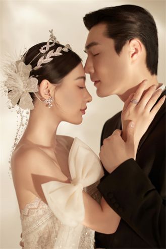 IDO映画婚纱摄影(西安店)