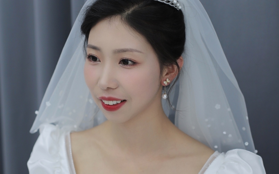 哈尔滨婚礼婚礼跟妆 客片分享          