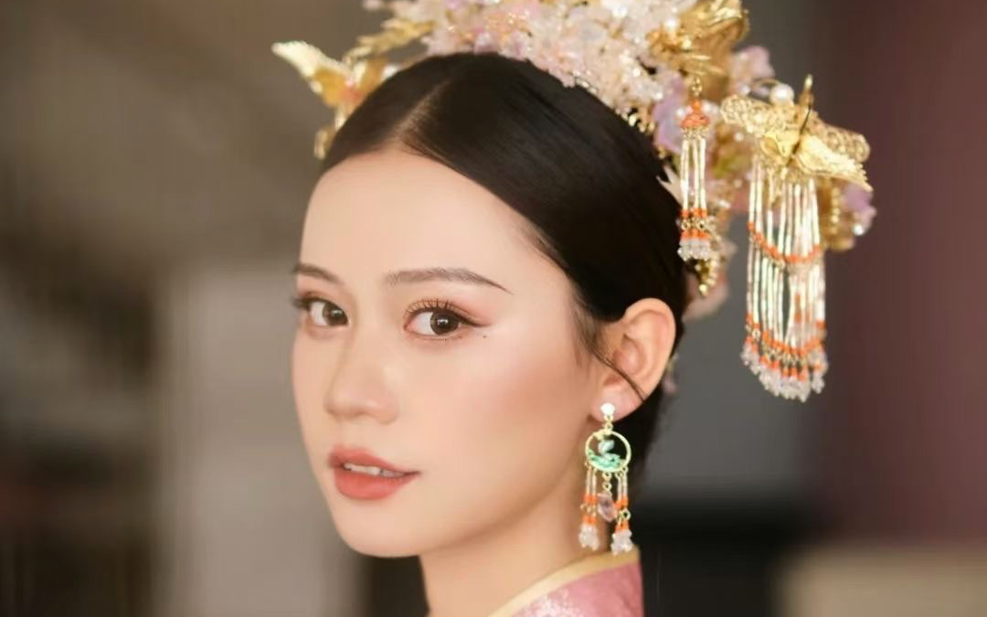 糖果婚纱～彩妆造型 美美哒