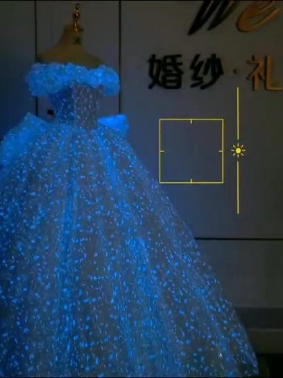 蓝眼泪夜光婚纱
