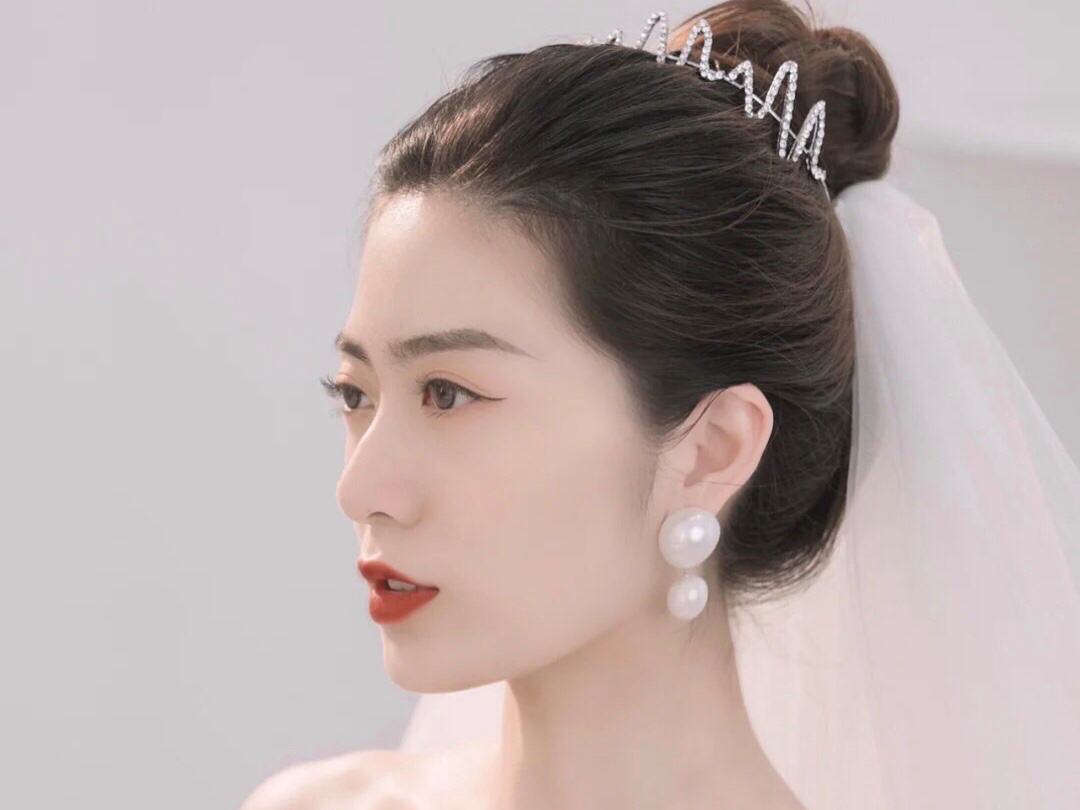 「U+美妆」总监化妆师全程跟 送妈妈造型伴娘造型