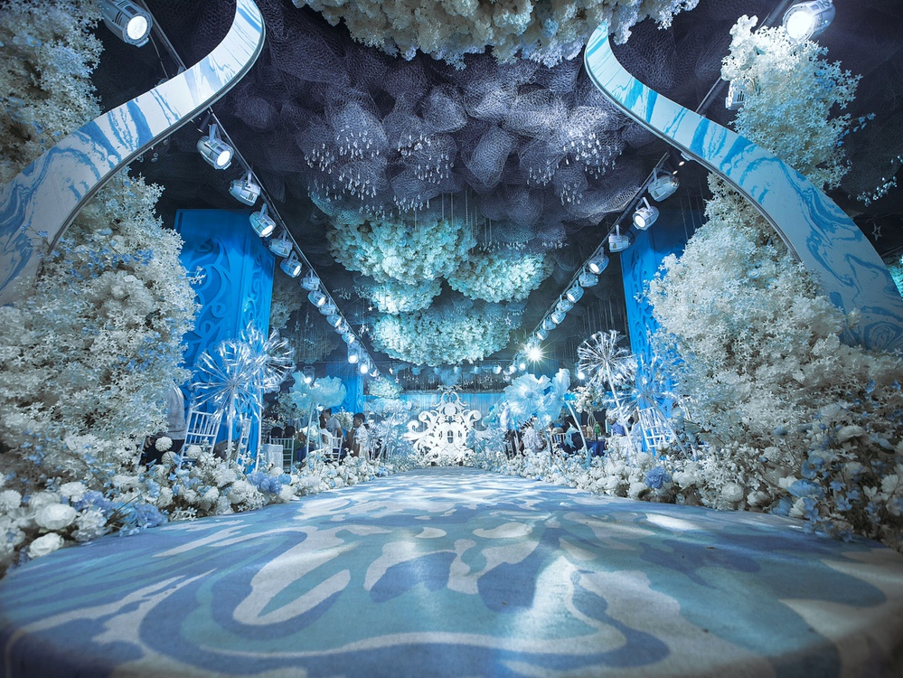 幸福，总是喜极而泣的感动