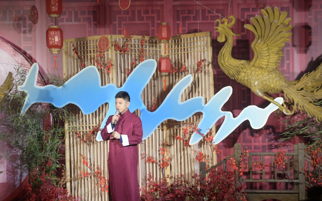 资深中式主持+Dj/督导+彩排