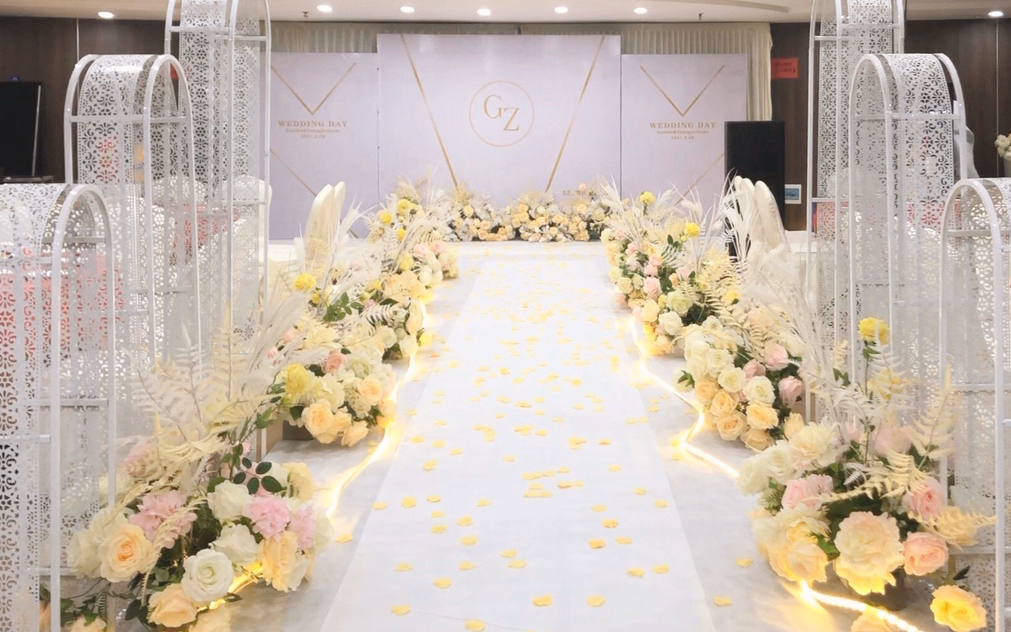 【爱她婚礼】素色小清新风格婚礼