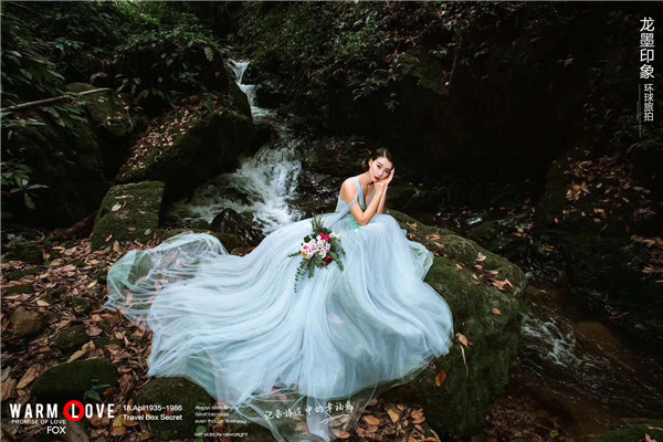 章丘龙尊经典婚纱摄影_章丘龙盘山公园风景(3)