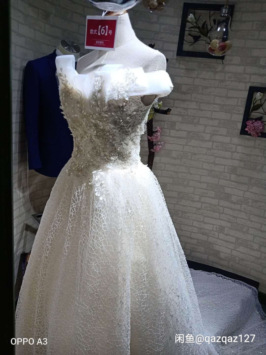 婚纱出售