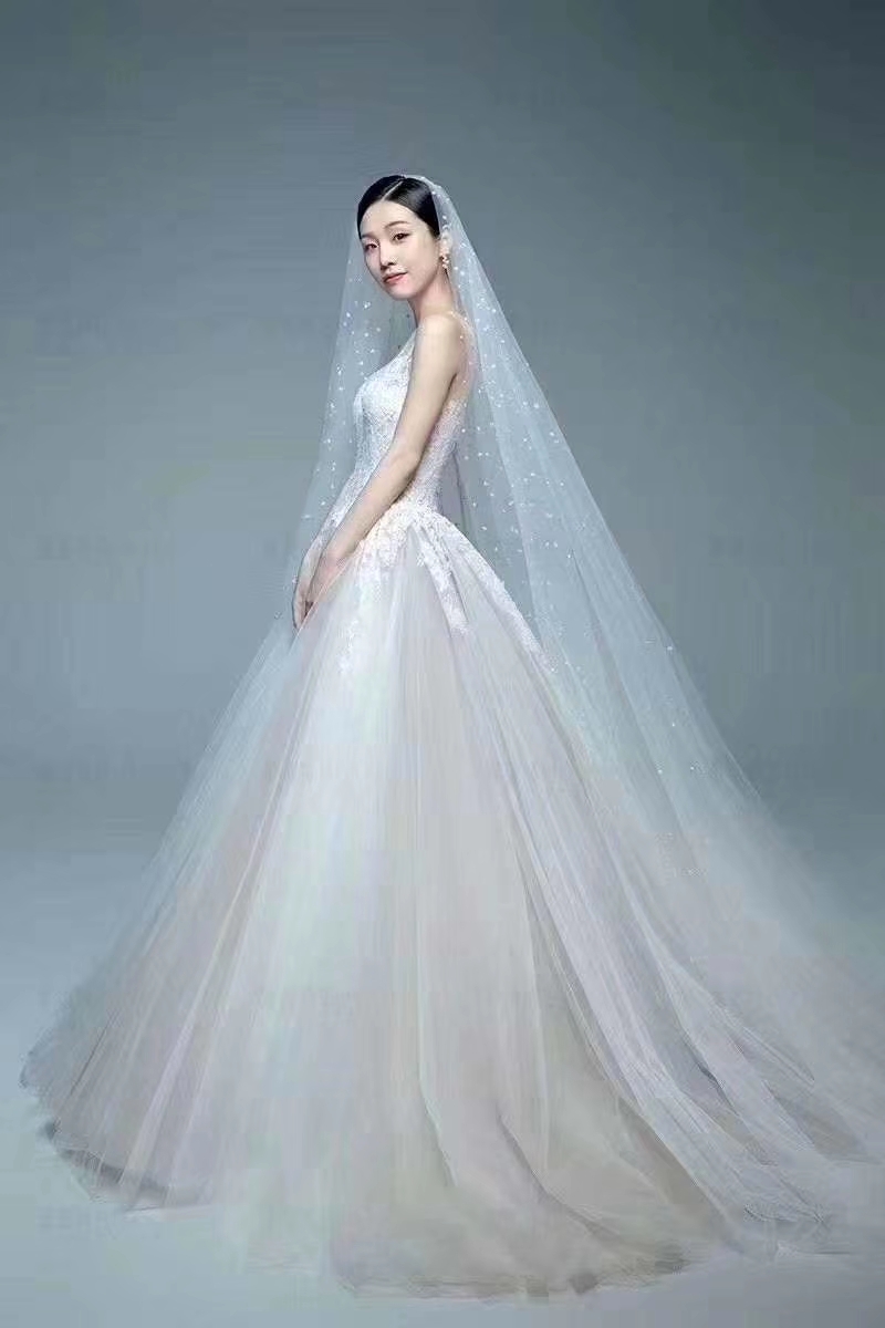 贵阳卖婚纱_贵阳北站图片