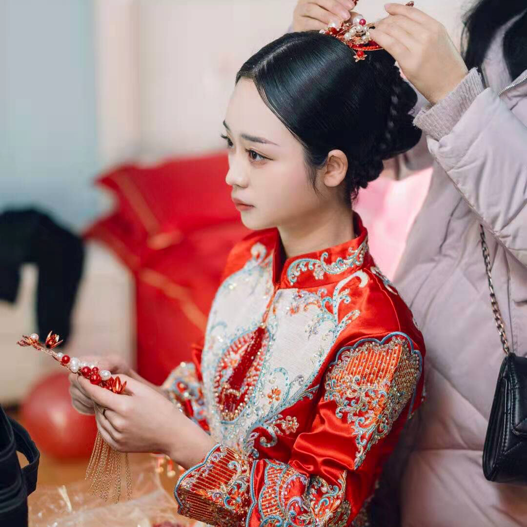 旗袍简约风格过门妆，档期有限