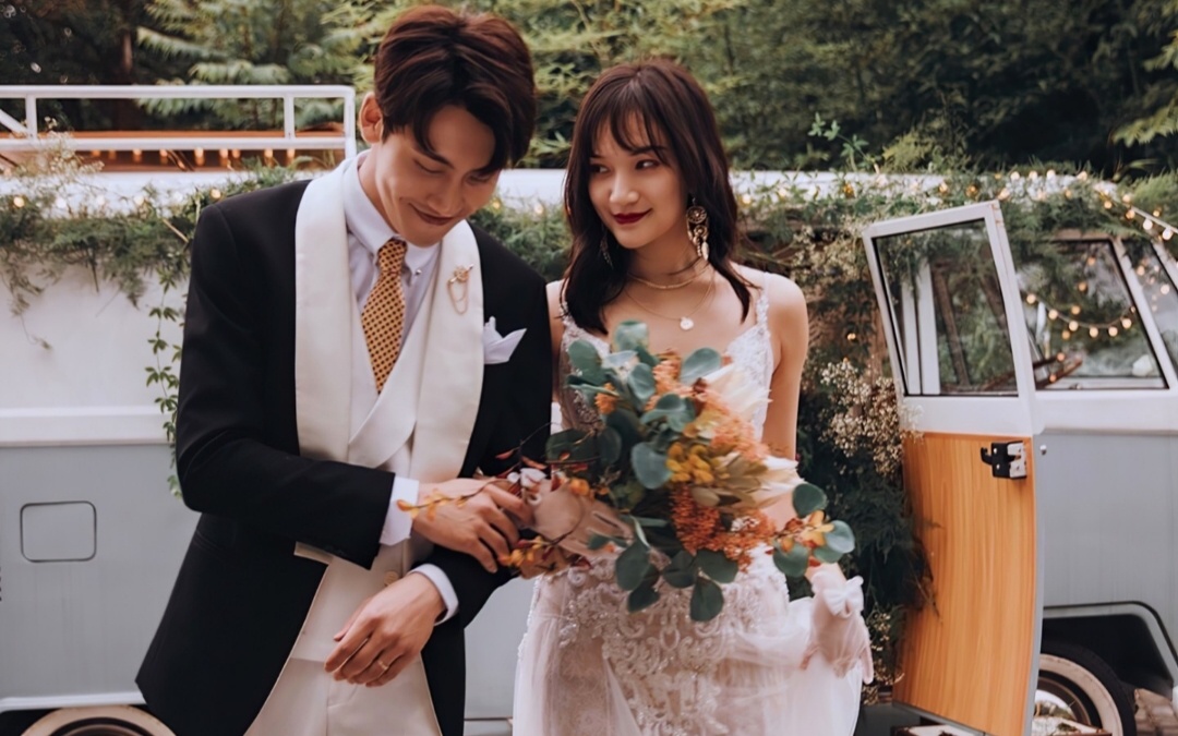 【唯雅婚纱摄影】年终特惠套系4188