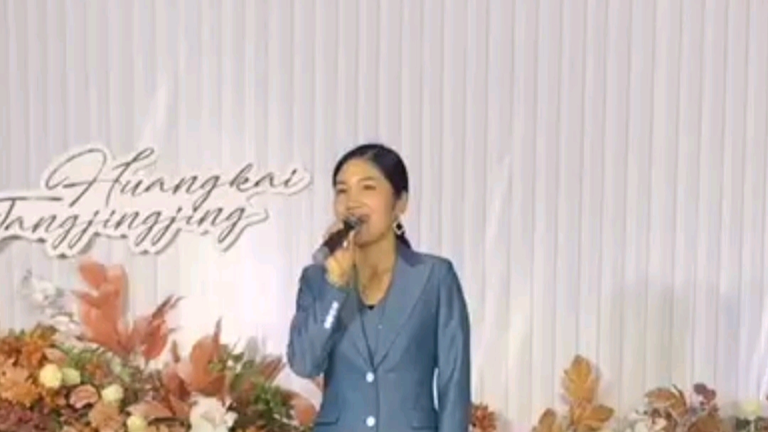 相亲认识的浪漫走心唯美婚礼仪式足