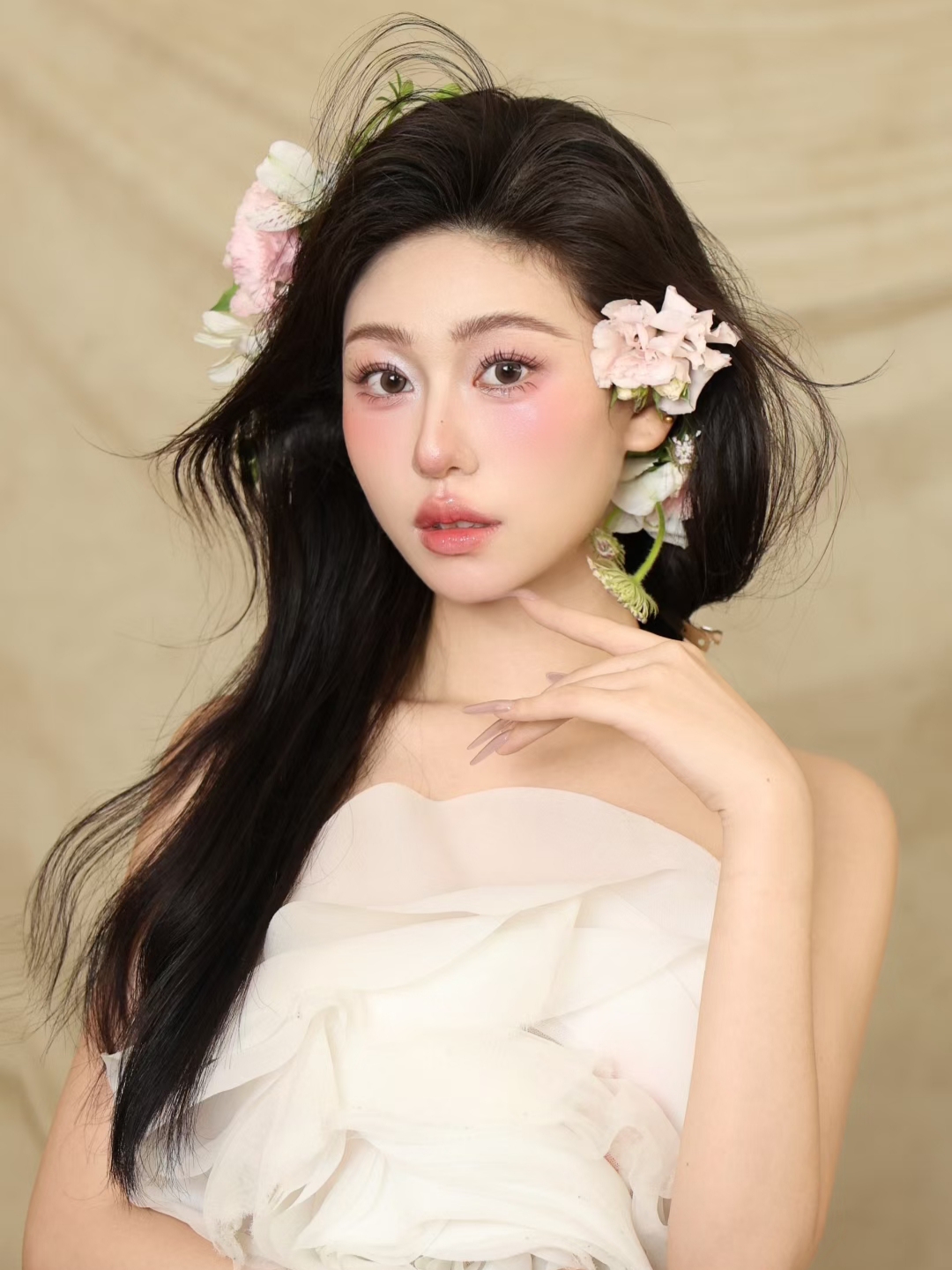 時(shí)尚高級(jí)感新娘造型