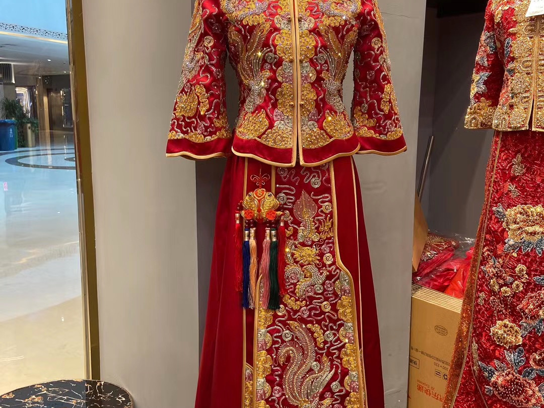 新郎妆婆婆妆首席档化妆师