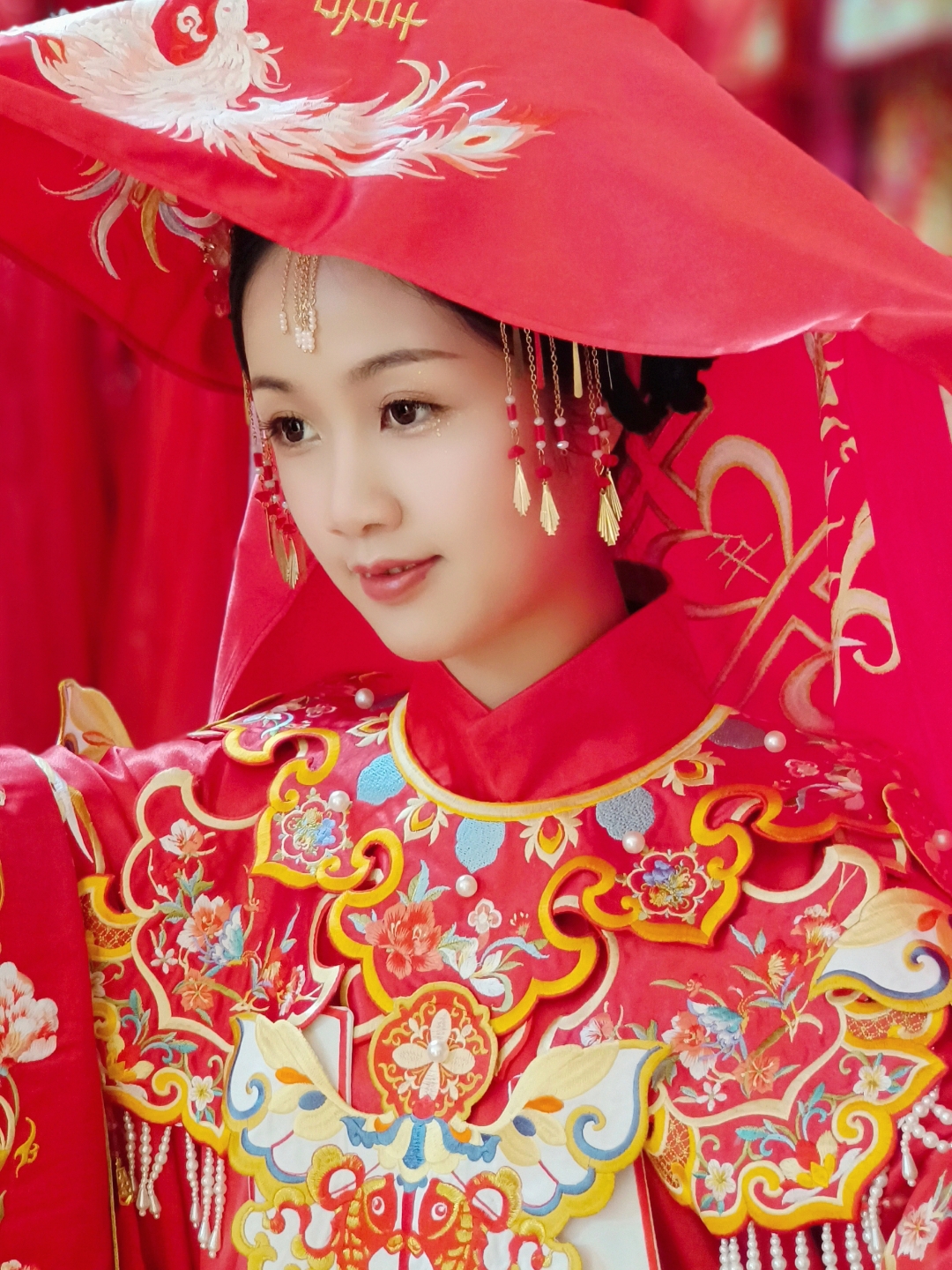 你大婚那天，我的店里都穿越了
