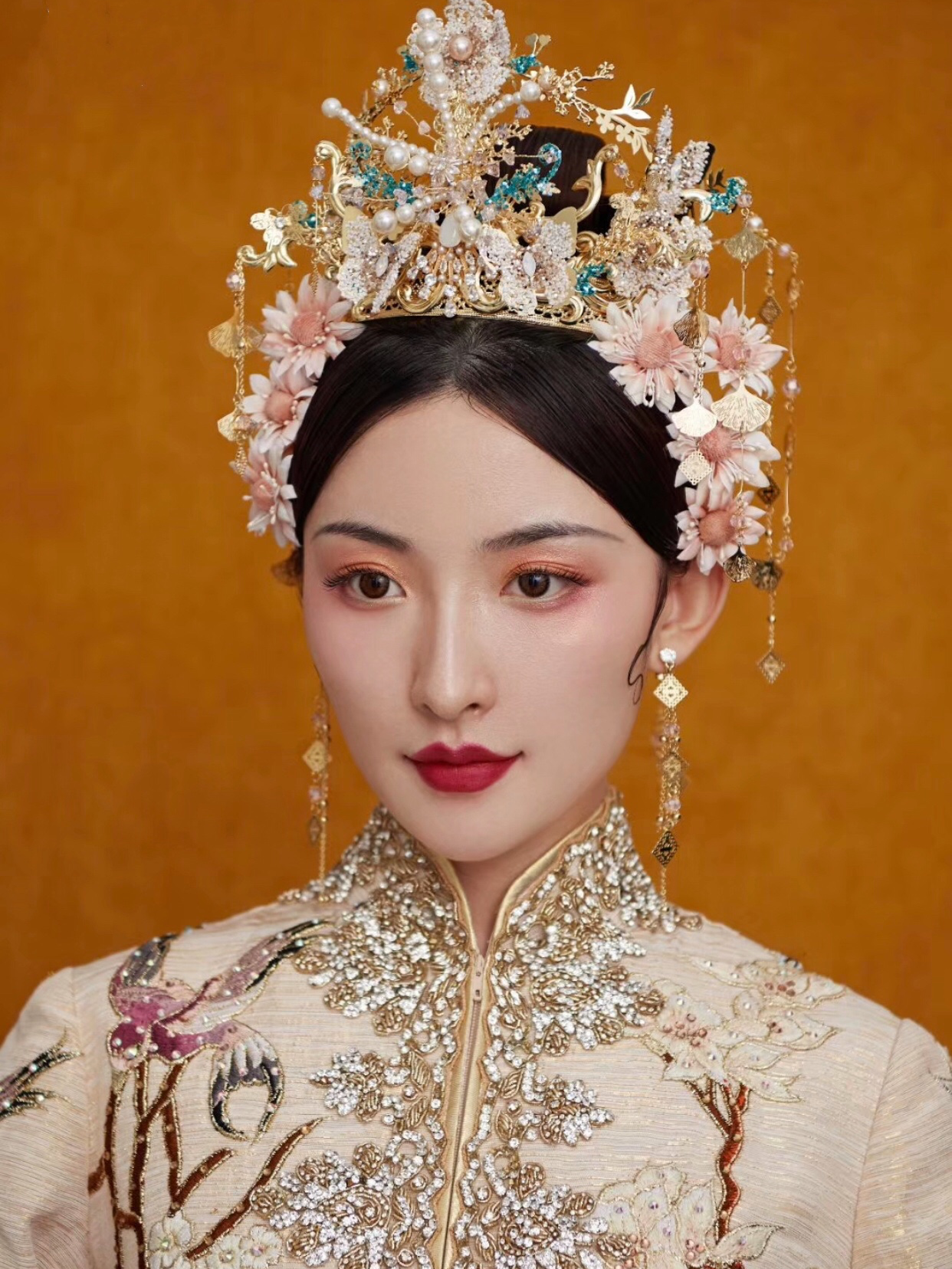 婉莎新娘妆婉莎新娘礼服跟妆特惠