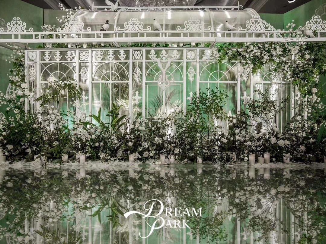 大气空间设计 | 创意白绿森系婚礼