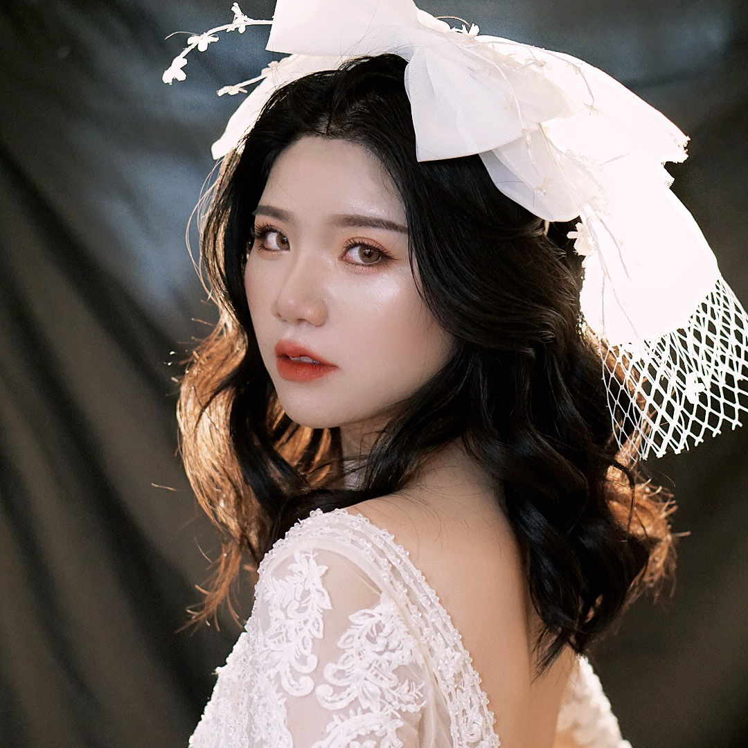 专业档化妆师早妆含1妆造（不跟全程）