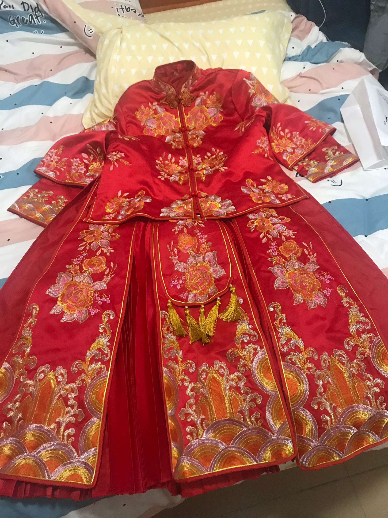 秀禾服低价出售