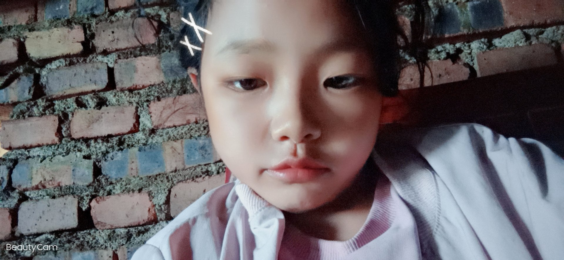 宝贝
我们要
拍婚纱照了，
要开心