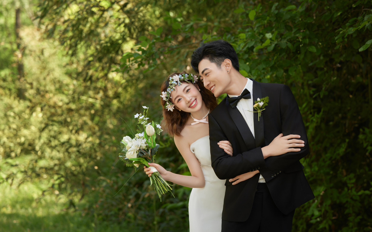森系經(jīng)典婚紗照！石家莊婚紗照推薦商家