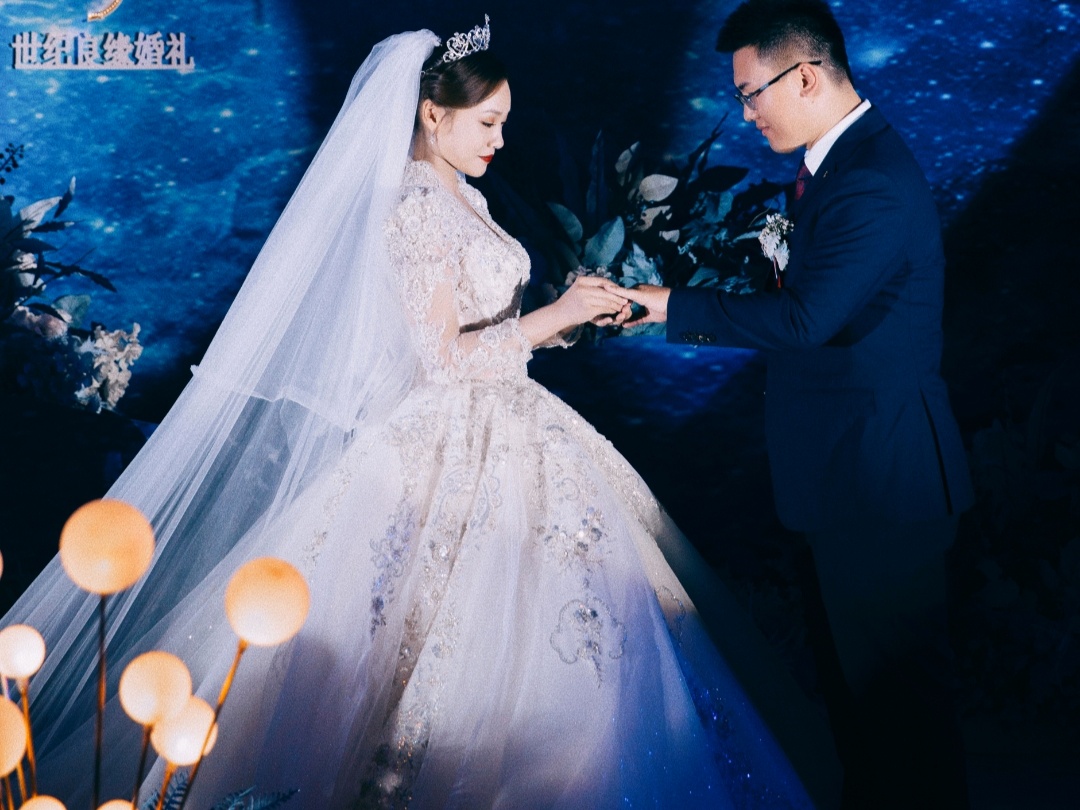 总监档化妆师婚礼全程跟妆服务