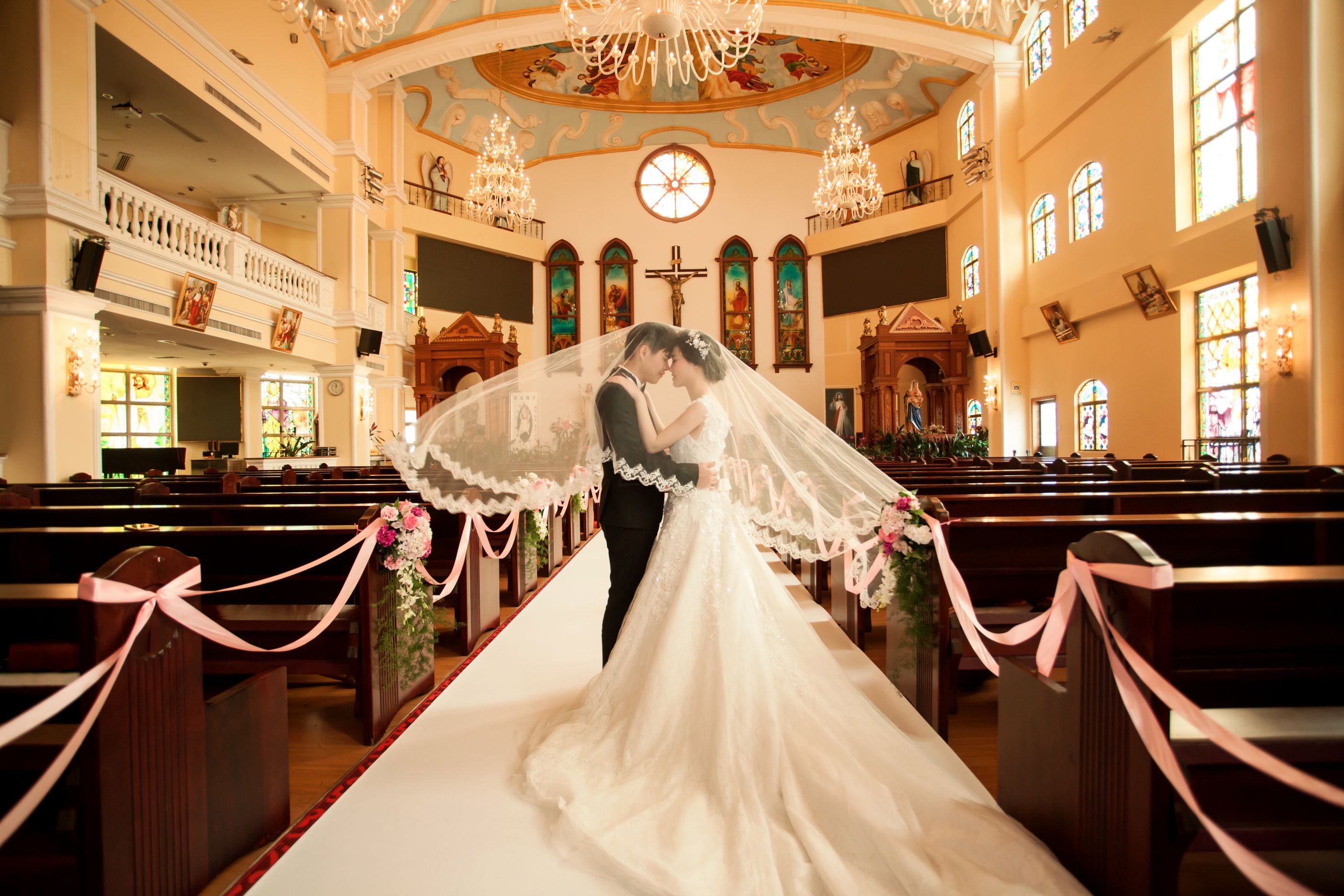 教堂婚礼_近期主题 | 作品展示 | 深圳皇室米兰婚纱摄影集团