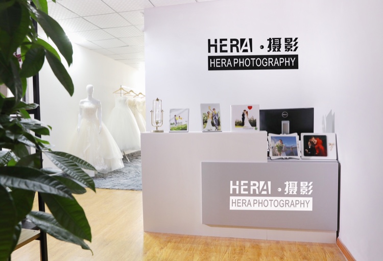 赫拉摄影工作室