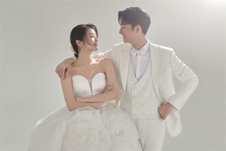 IDO映画婚纱摄影(西安店)