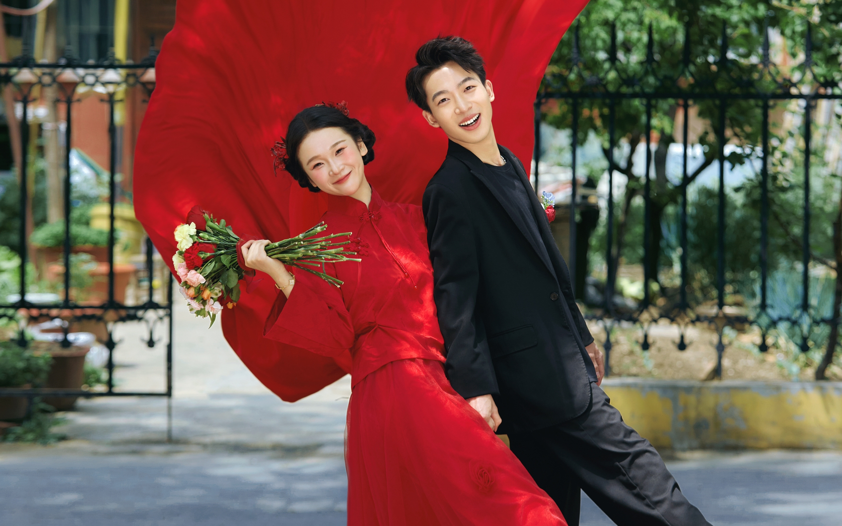 张先生&王女士