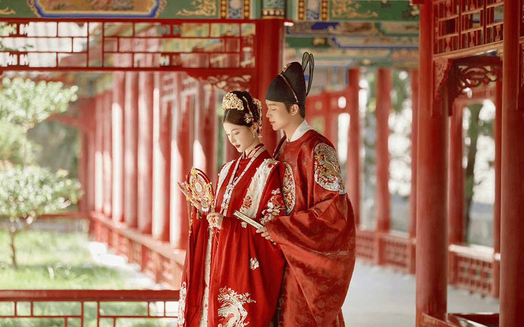 【春季特惠】多外景路线+东莞深圳站+定制婚纱照