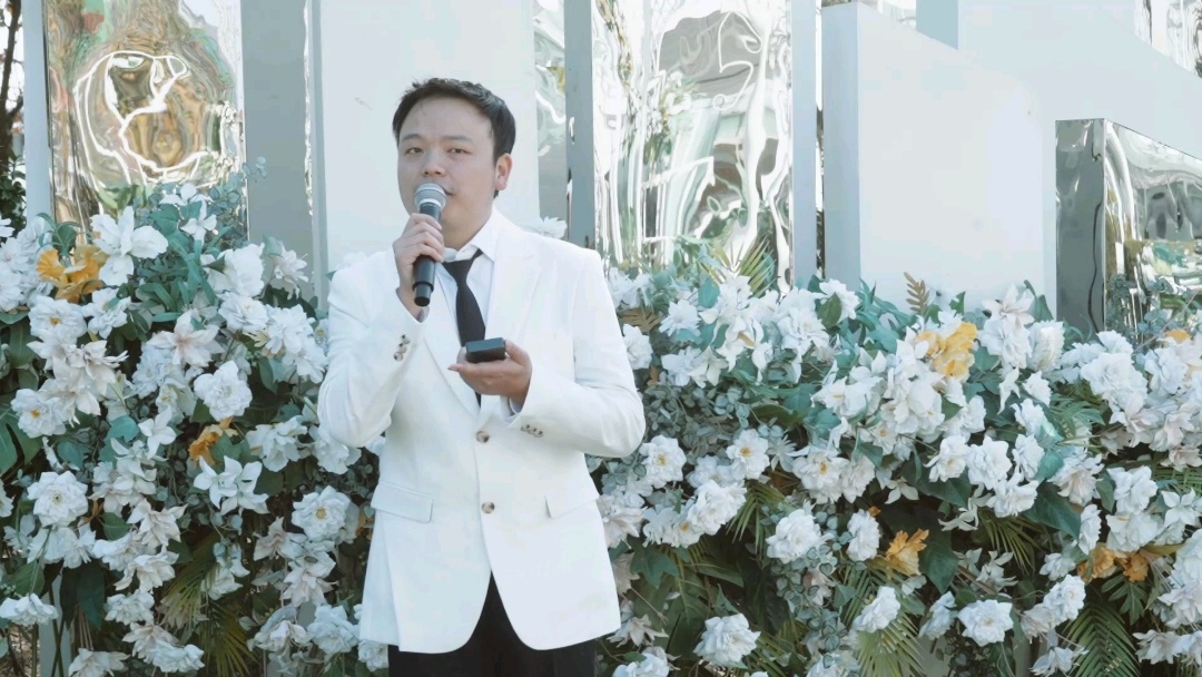 校园爱情 沉稳浪漫