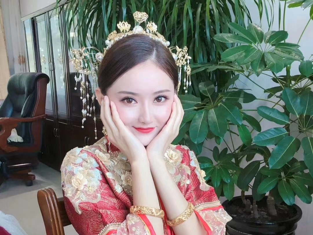 资深化妆师  答谢宴晚宴回请妆