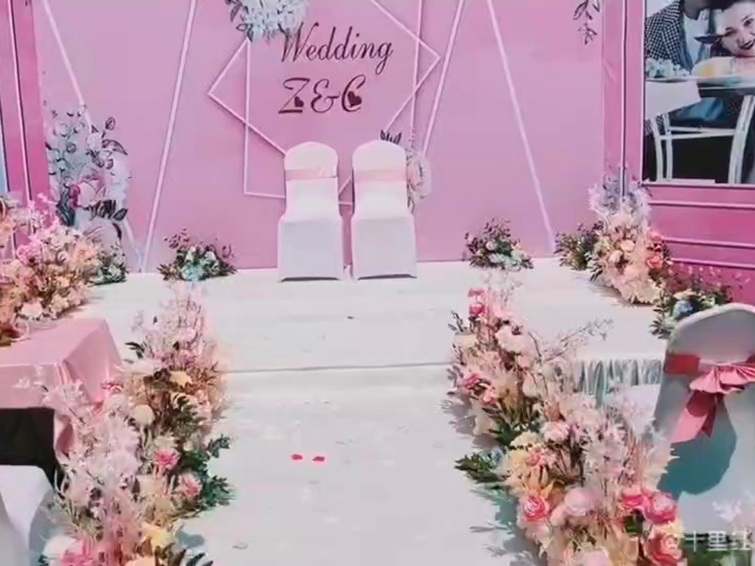 粉色系婚礼 每个新娘都有颗少女心
