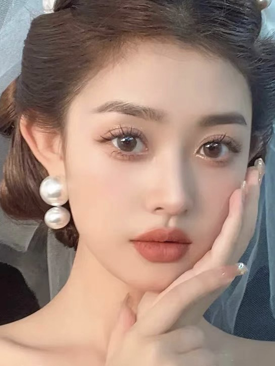 全天婚礼跟妆上门化妆