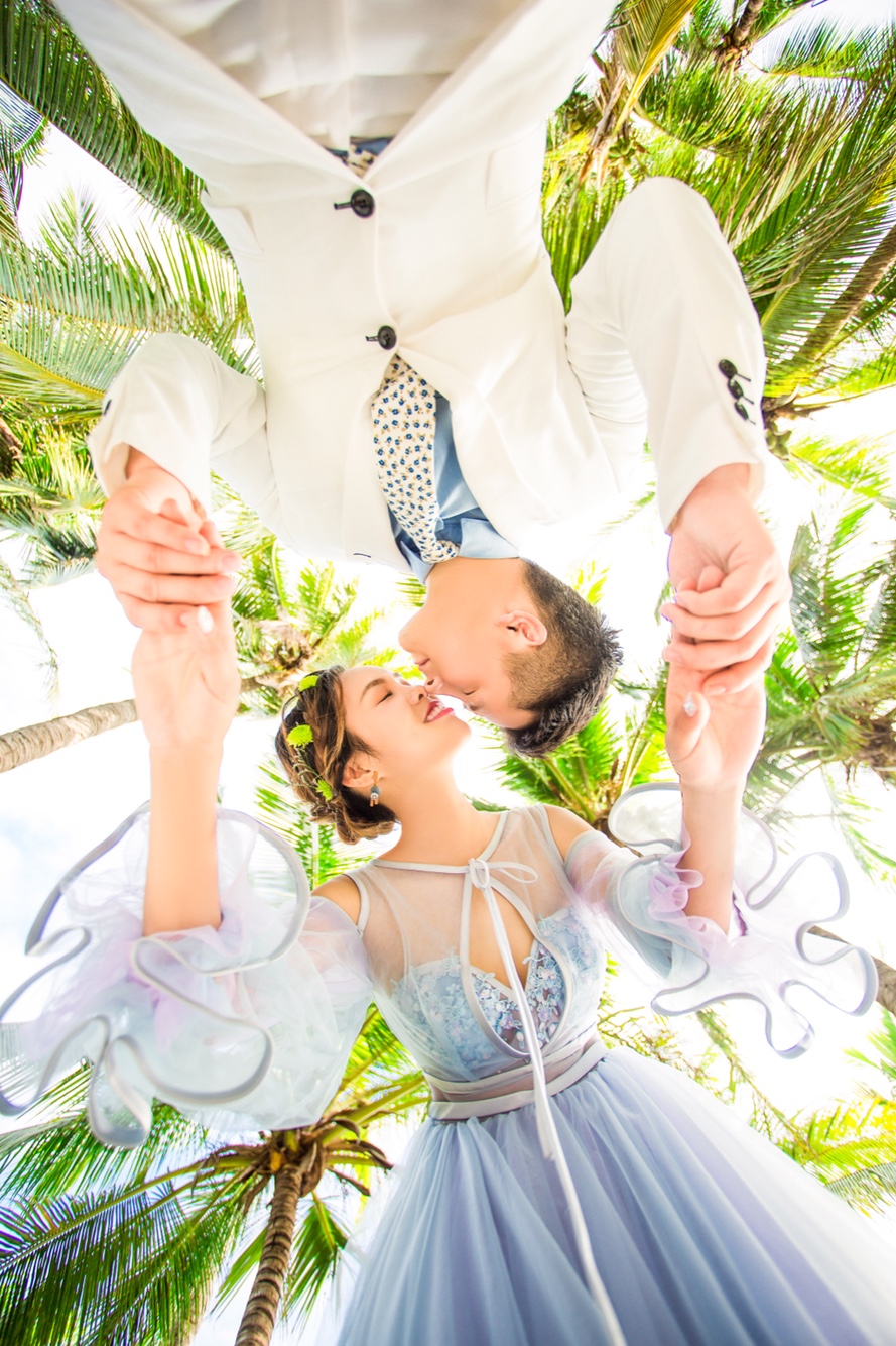 名匠之作婚纱_婚纱情侣头像(3)
