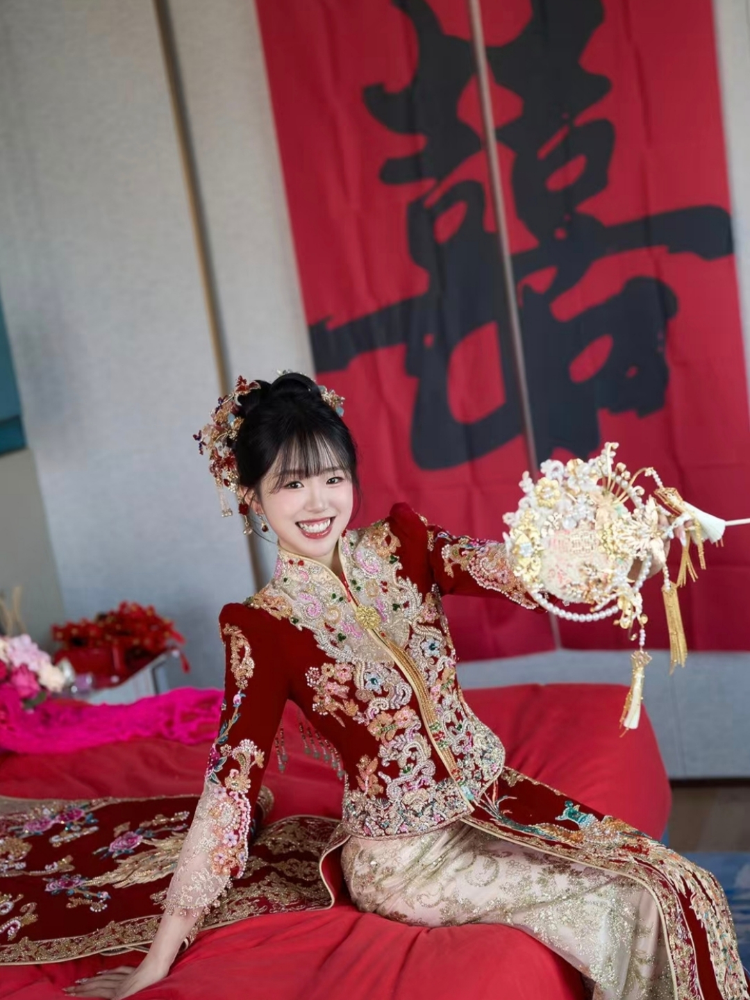 出门秀禾服