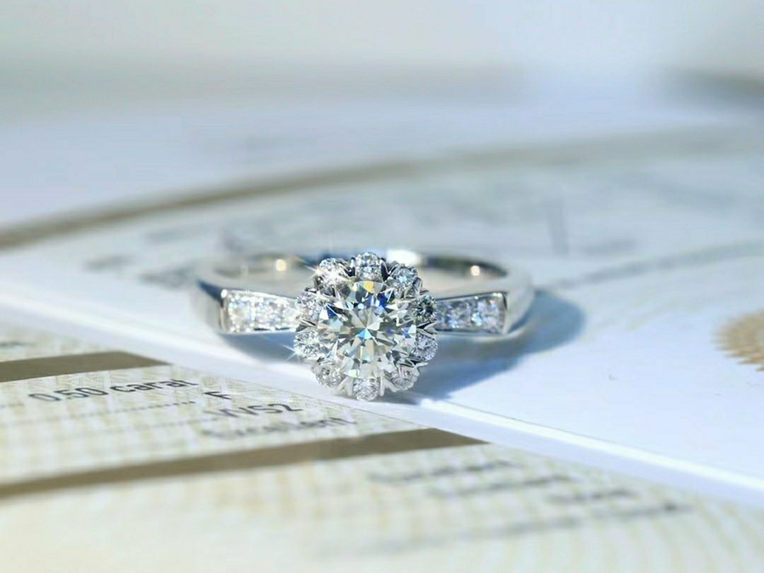 加持超级显钻个性风格款式