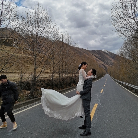 资深档 婚纱照 个人艺术写真跟妆+提供全套饰品