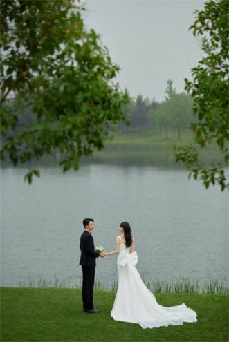 IDO映画婚纱摄影(西安店)