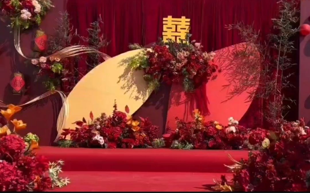 室外中式婚礼！红色经典喜庆大气