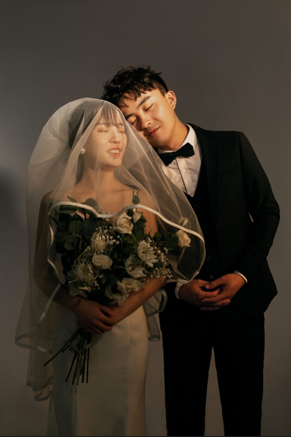 喀什市艾妮亚婚纱摄影会馆