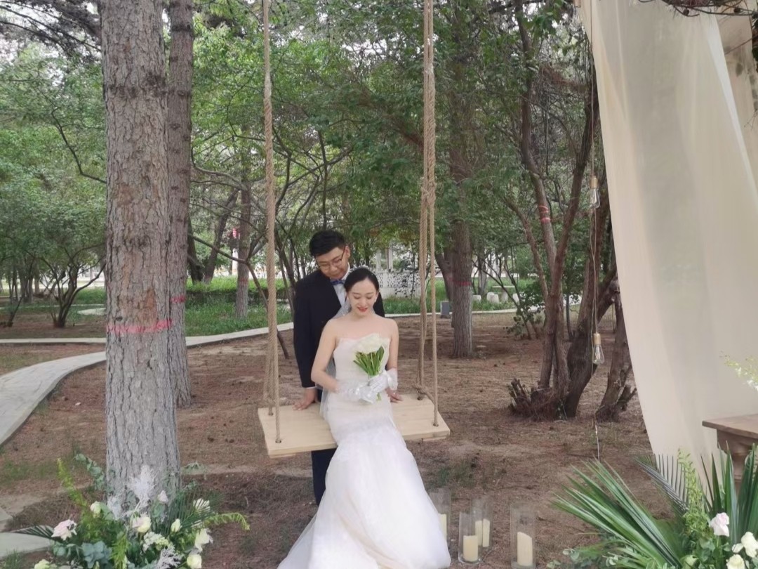 唯美清新新娘全程跟妆造型