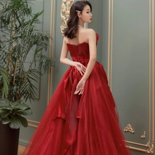 你朝我走来的路途温柔了万般光景