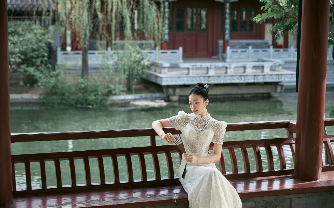 新中式园林风婚纱照