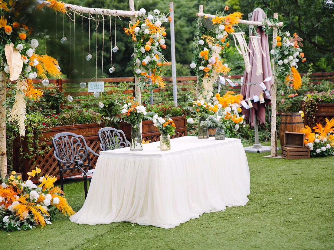 金虎/流程设计+音乐dj+彩排+唱歌+下半场互动