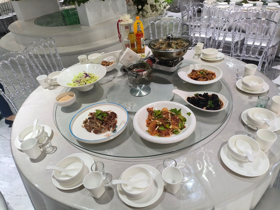 启程宴会艺术中心(蓬溪店)的用户评价
